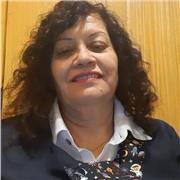 Profesora de Lenguaje refuerzo la lectura y escritura en estudiantes de primero y segundo básico